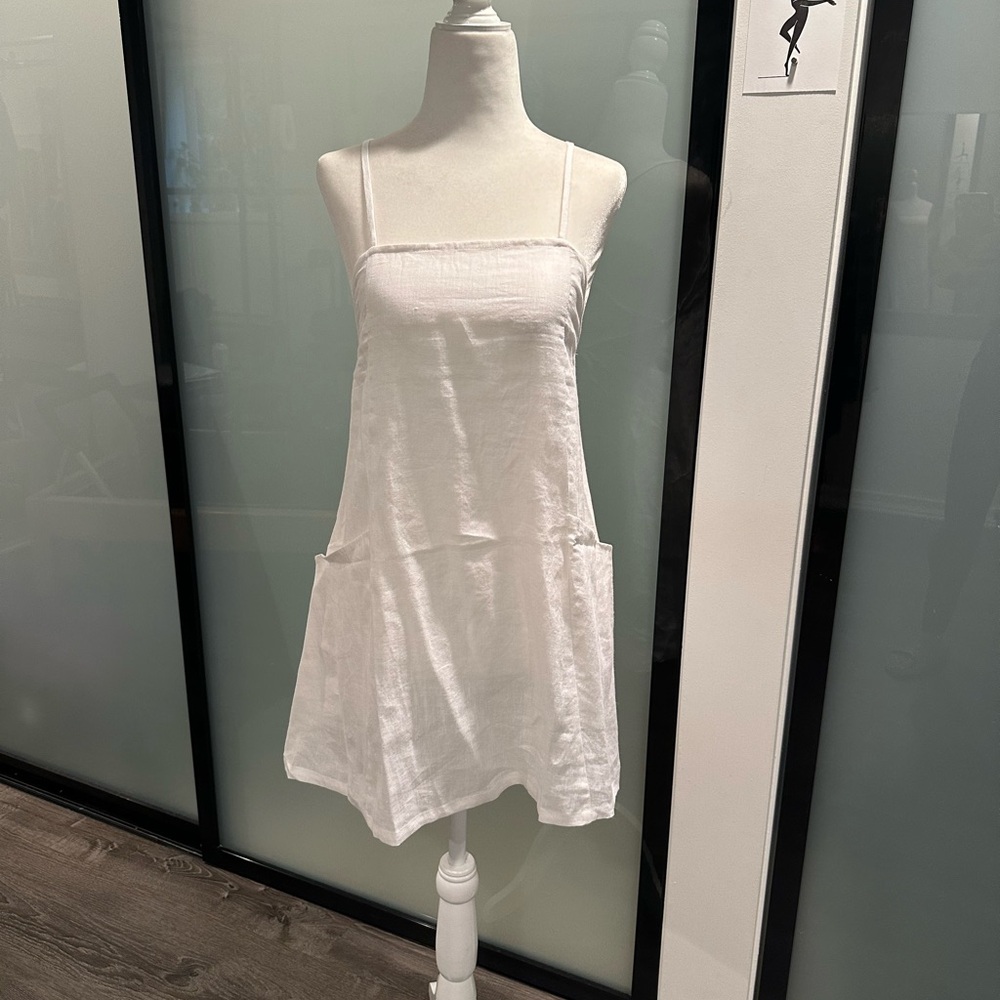 NWT 100% linen dress from Vitamin A